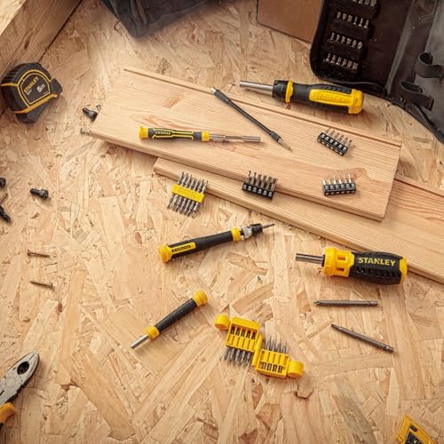 Image of STANLEY CLASSIC 99 Retractable Blade Utility Knife