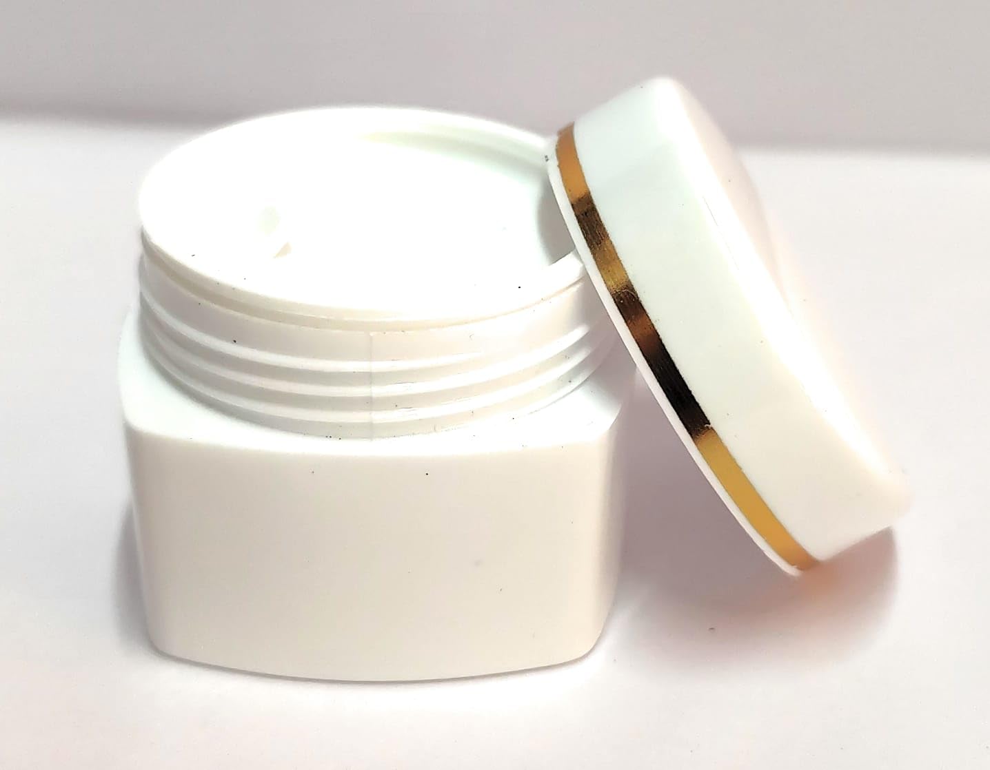 SHREE MAHA 15 Gram Empty White Gold Ring Square Empty Container with lid, Cosmetic Sample Containers with Lids - Empty Small Makeup Jars, BPA Free Plastic, White (Pack of 12)-image-32