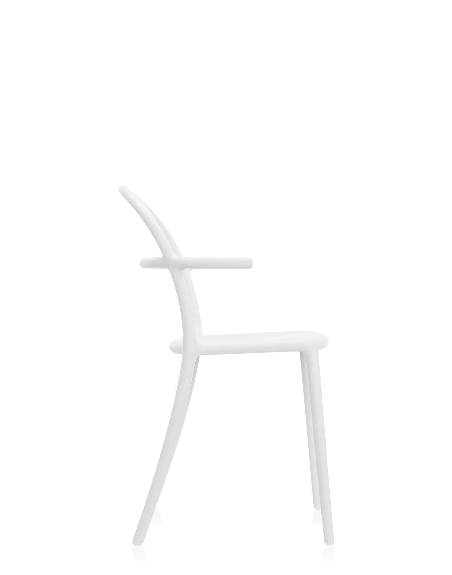 Amazon｜Kartell ダイニングチェア ホワイト W52/D51/H83.5/SH46.5cm