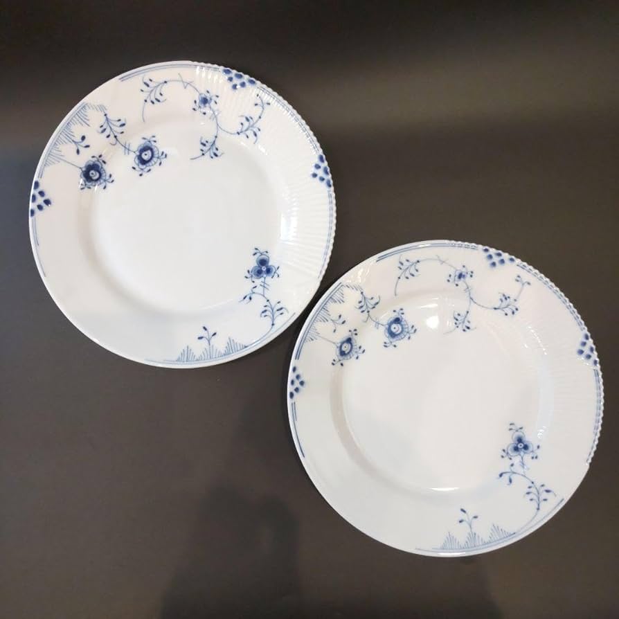ロイヤルコペンハーゲン　ブルーエレメンツ プレート 21cm ペア ブルーエレメンツ プレート 21cm|ロイヤル コペンハーゲン 公式