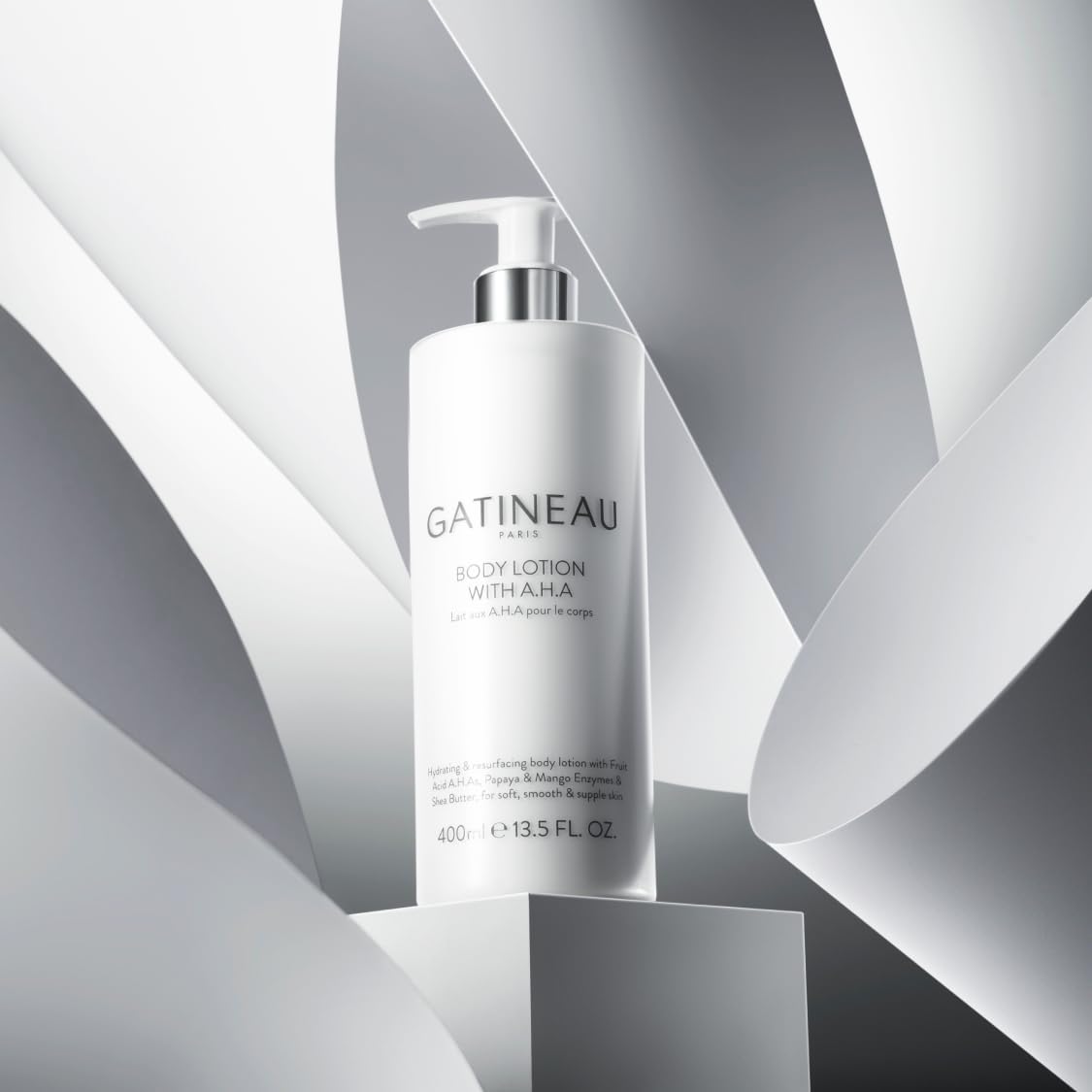 Gatineau - AHA Body Lotion, Duo Pack, feuchtigkeitsspendend für trockene Haut (400 ml x 2 Flaschen) | Hydrating Body Lotion Duo with Shea Butter Hilft trockene Haut mit AHA-Technologie zu peelen, weich zu machen und zu glätten