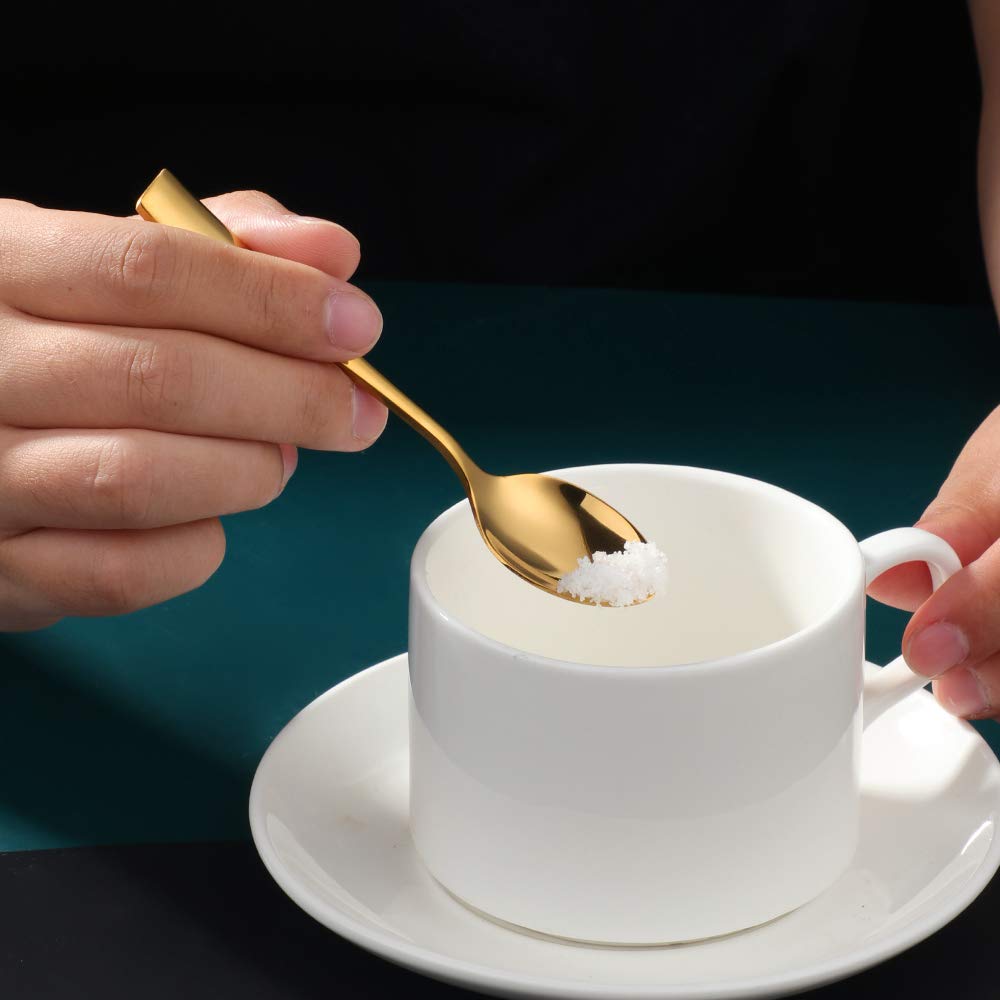SUNSHENGEUR Lot de 12 mini cuillères à café en acier inoxydable, doré, 10,9 cm, motif autographe