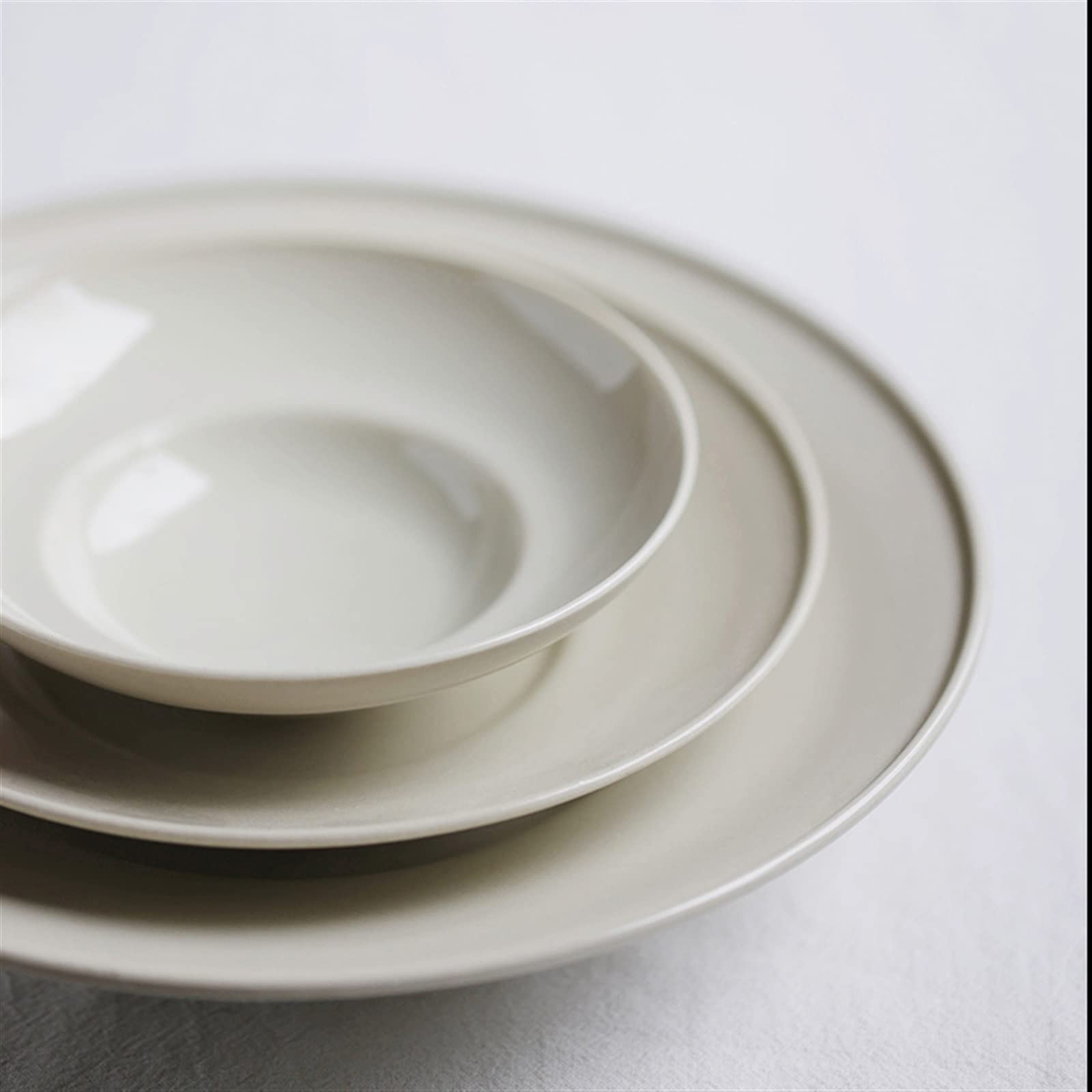 Talerz ceramiczny Ceramiczny talerz głęboki Zastawa stołowa Talerz śniadaniowy Talerz na owoce Solidny talerz sałatkowy Talerz deserowy Talerz obiadowy Kuchnia Restauracja Talerz domowy duży talerz do