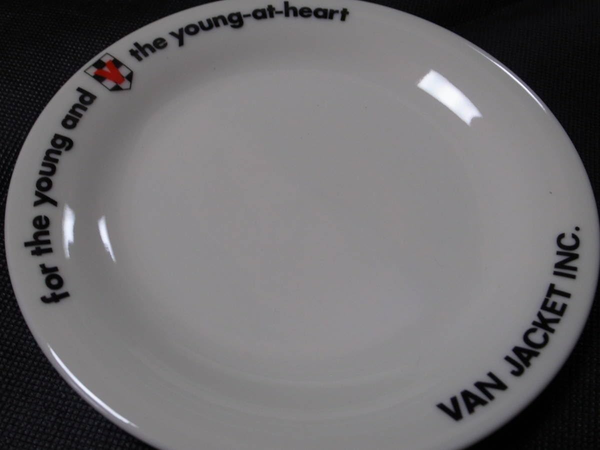 VAN JACKET INC. 皿 ⑤