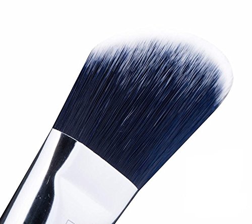 Image of Dream Maker Foundation Brush (Angled)