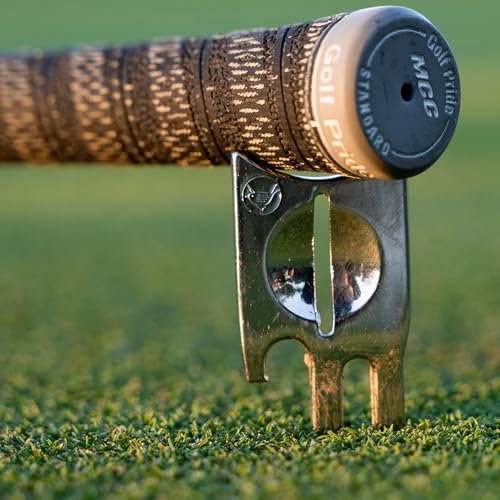 Image of Golf Divot Repair Tool. Golf Ball Marker. Birdicorn Divot Tool (Gold w /Ball Marker)