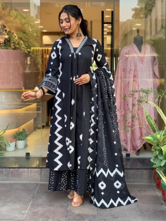 Image of Yashika Women Cotton Blend Floral Printed Kurta Plazzo Set with Dupatta Suitable For Every Indian Occasion