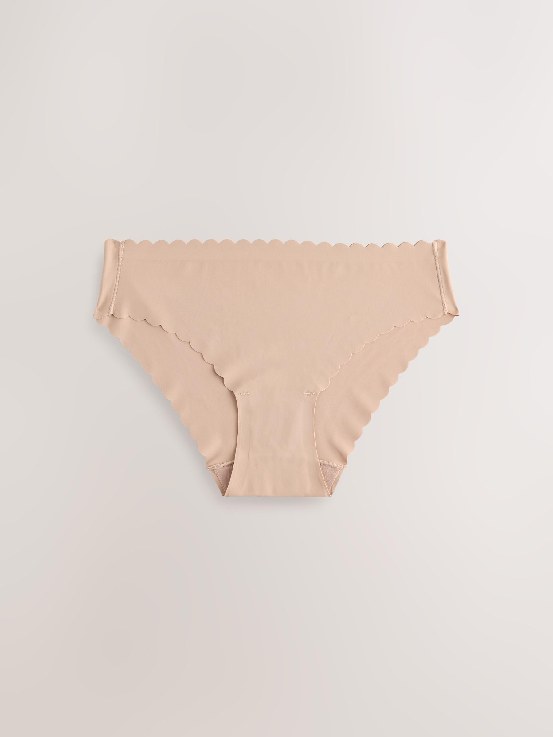 NEXT Mujeres Pack de 7 Braguitas brasileñas cómodas Que no se marcan con Detalle Festoneado