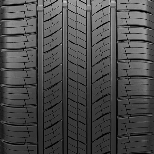 Nexen Roadian GTX