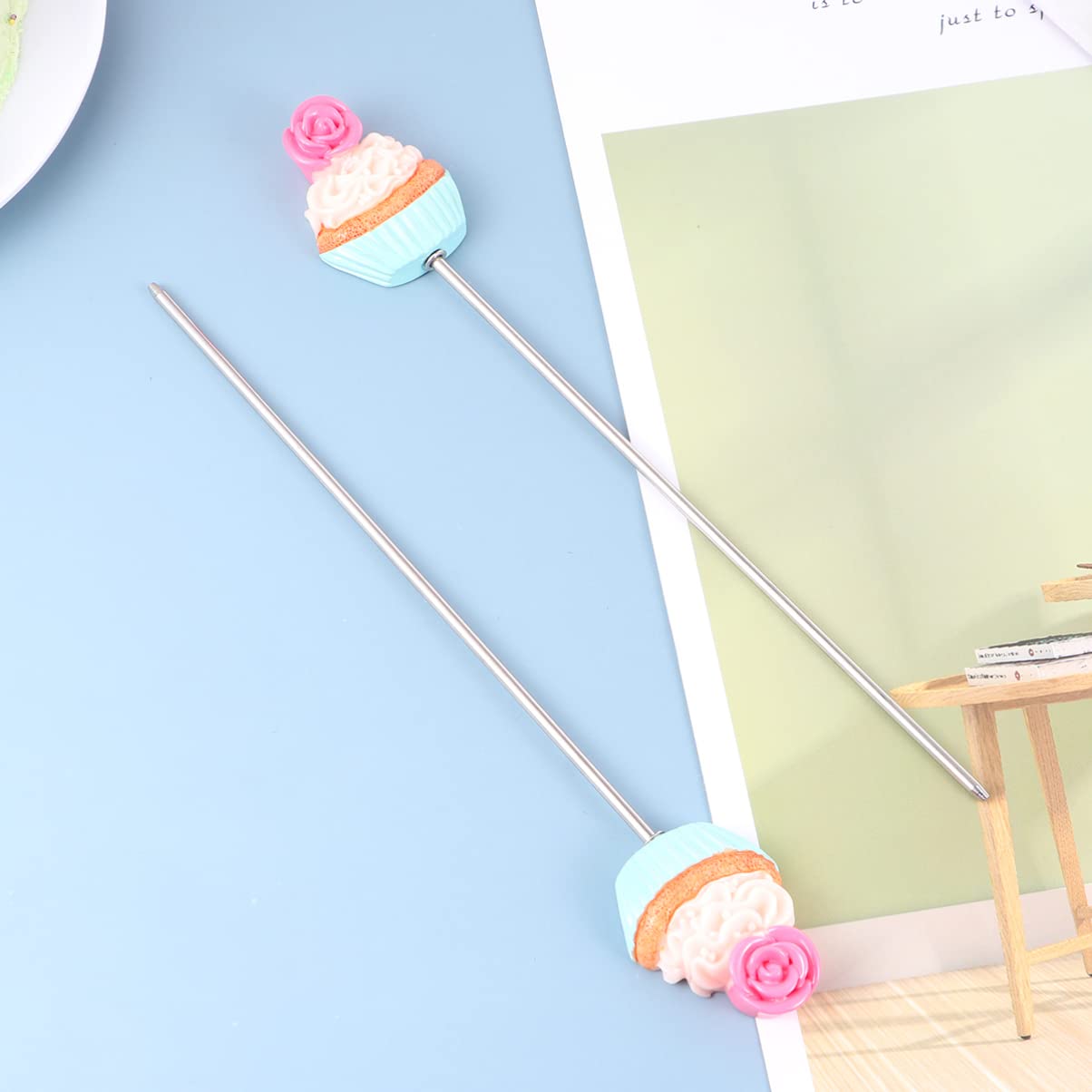 OFFSCH 2Pcs Stainless Steel Cake Tester Chic Baking Tool for Cake Bread Muffin Testing Easy to Clean Cake Test Pins with Safflower Cake Pattern for Baking