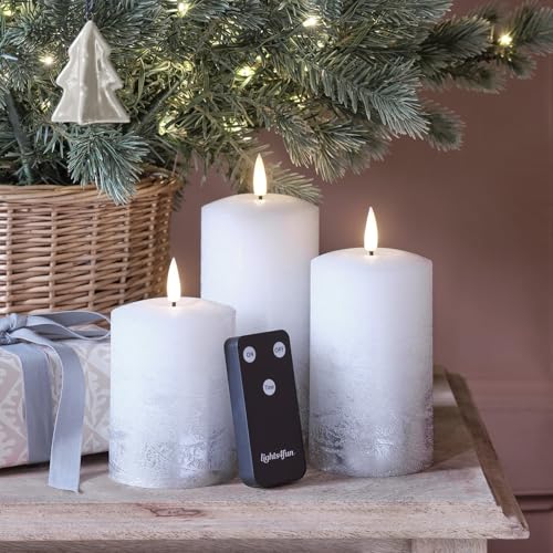 Lights4fun 3er Set LED TruGlow® Weihnachtskerzen Silber Ombre mit...