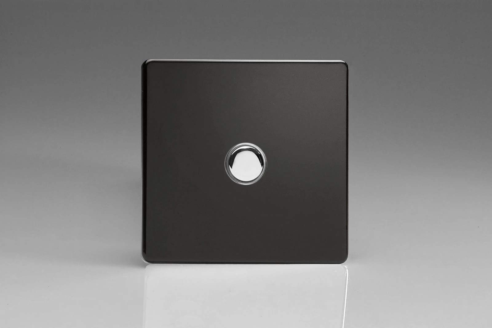 Varilight 1-Gang 6A 1-Way Push-to-Make Momentary Switch Premium Black XDLM1S