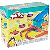 Play-Doh Basic Fun Factory-vormenmachine met 2 niet-giftige Play-Doh-kleuren