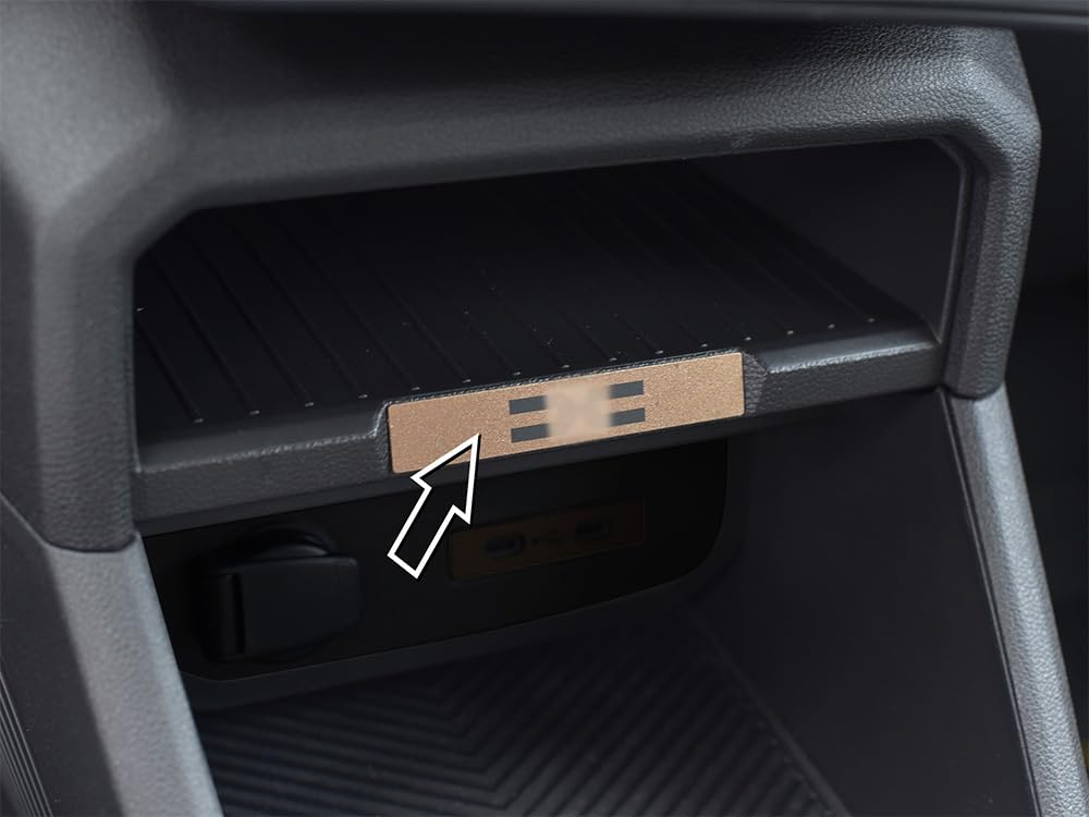 Copertura USB In Acciaio Per Dacia Duster III 2024 E Bigster - Decorazione Stile Copper-Brown, Adesiva, 1 Pezzo