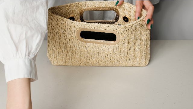 Top Handle Straw Clutch miniatura 7