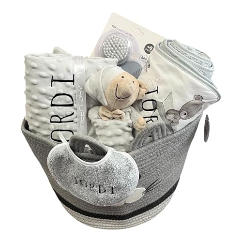 Danielstore Canastilla Bebé Personalizada Cesta Regalo Incluye Manta + Dou Dou + Toalla Baño Bebé + Babero Personalizado Regalo para Recién Nacidos (Gris Cesta Multiusos Peine)