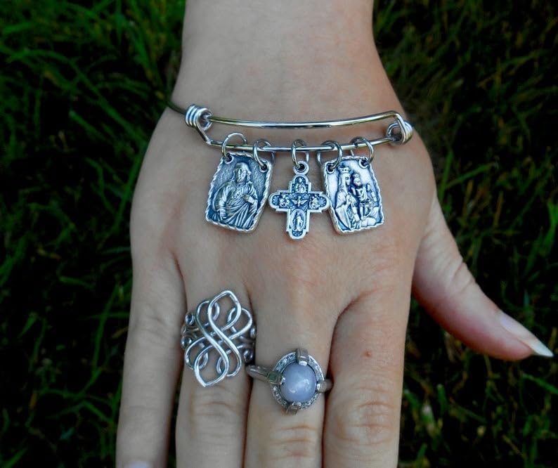 Scapular Bracelet, Stainless Steel Bangle, Our Lady of Mount Carmel, Sacred Heart of Jesus Medal, Catholic Bangle, Confirmation, Godmother - Image 2