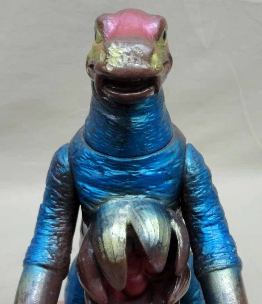 Amazon.co.jp: アーク 当時物 ドジラ ソフビ アイアンキング 怪獣  