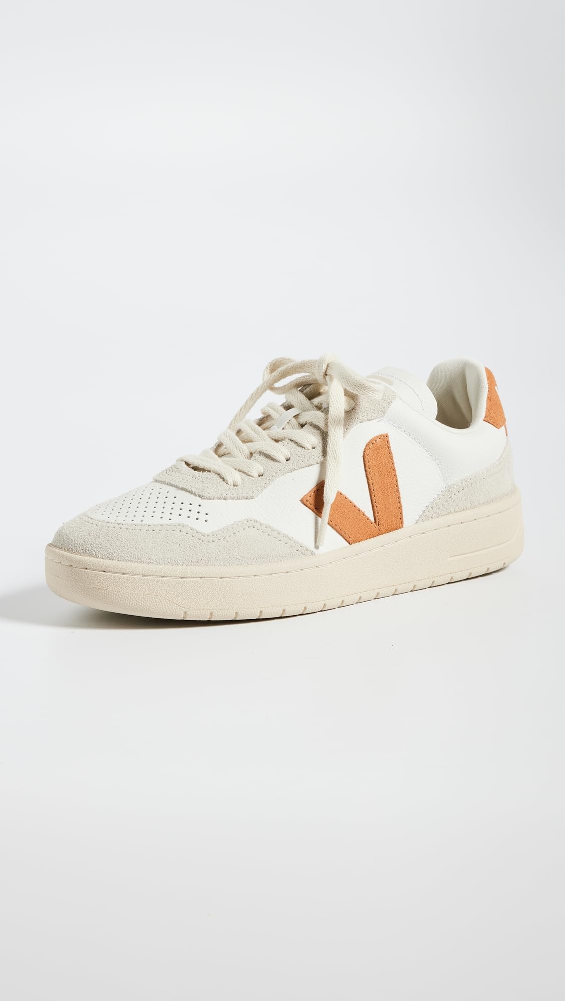 Veja Womens V-90: 6 Extra White Umber