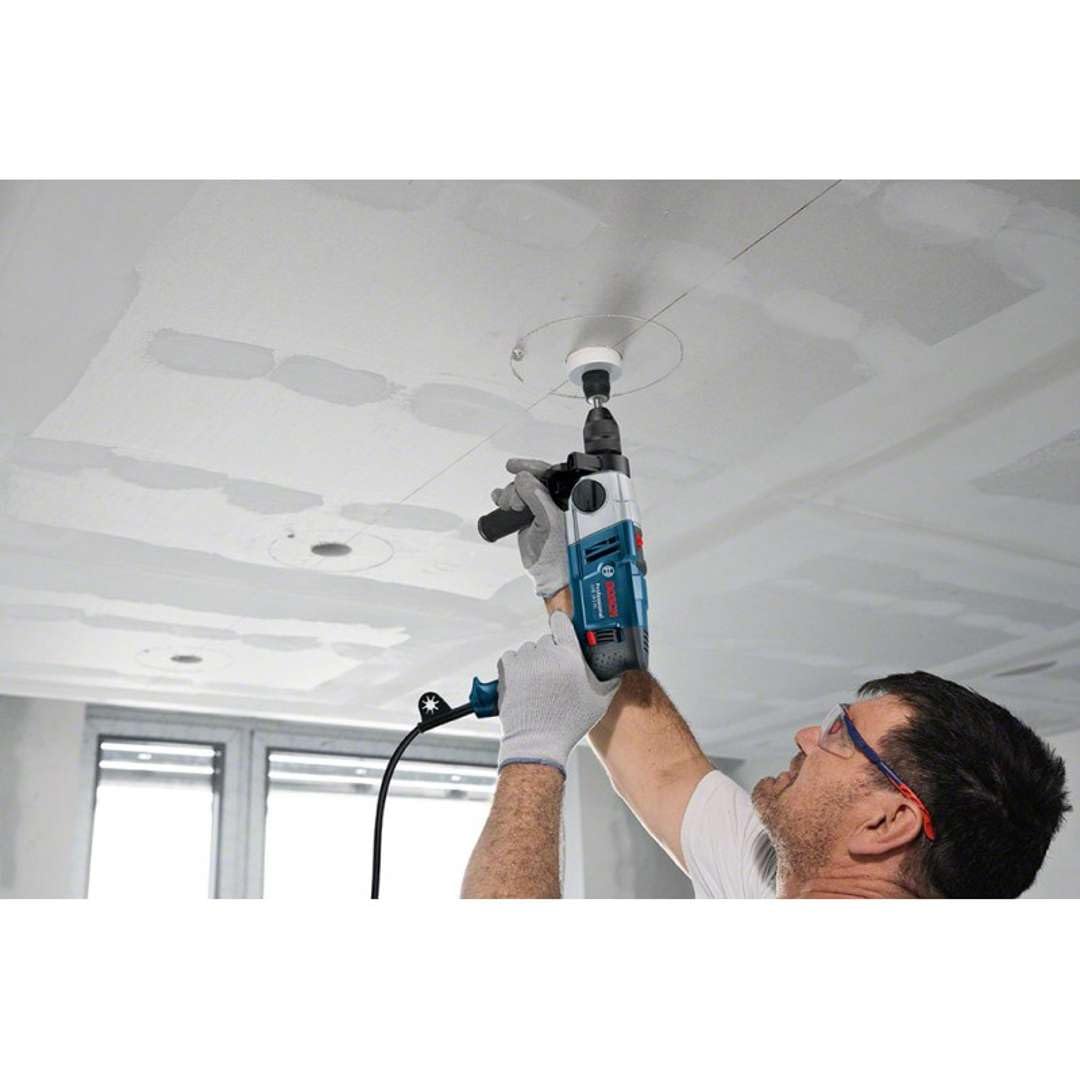 Bosch Professional Trapano con percussione GSB 18-2 RE /06011A2190/ 800W /Campo di serraggio mandrino, min./max. 1.5-13 mm