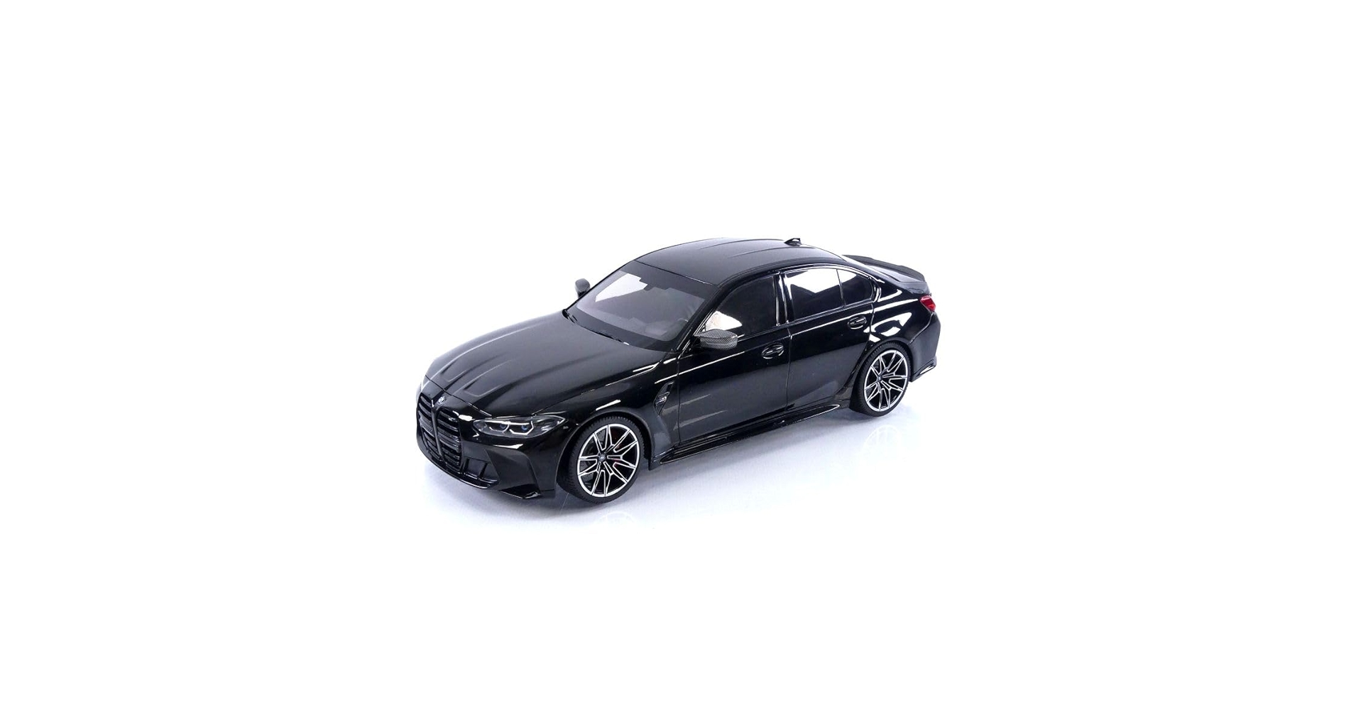 Amazon.com: Minichamps 1:18 BMW M3-2020 - Black : Arts