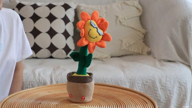 Amazon.com: Easfan Dancing Sunflower Singing Talking Shaking