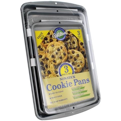 Wilton Non-Stick Cookie Pan Set of 3 Cover