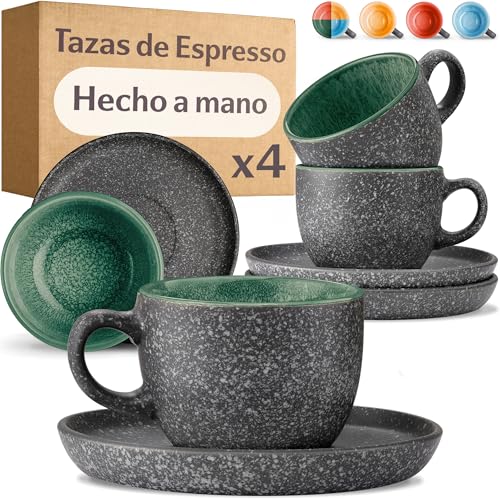 Cosumy Set de 4 Tazas de Espresso con Platillos   90 ml de Cerámica   Juego de Café Moderno   Gres Grueso con Esmalte Reactivo Hecho a Mano   Mantiene el Calor por Más Tiempo (Verde)