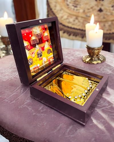 Image of Vaishno MATA Pocket Temple Charna Paduka Pindi Swaroop Vaishno Devi | Gold Plated Box God Idol Bhagwan | Religious Gift for Mom & Dad | Diwali Gift Item for Parents (Vaishno MATA)
