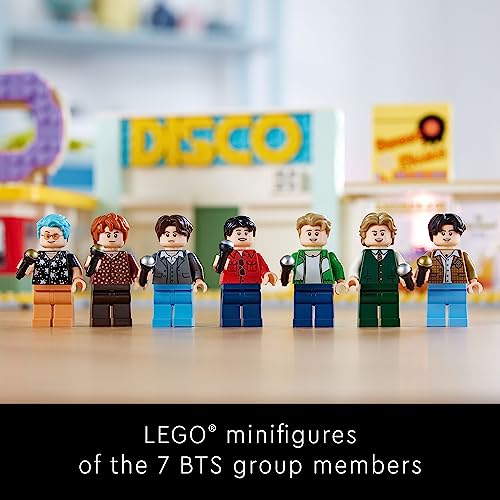 Ideas BTS Dynamite 21339 Model Kit per Adulti, Idea Regalo per BTS Fun con 7 Minifigure della famosa band K-pop, Caratteristiche RM, Jin, Suga, j-Hope, Jimin, V e Jung Kook - Lego - Immagine 2