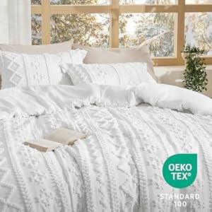 Bedsure Tufted Boho Comforter Set Queen Size - Bright White Boho Bed Set, GentleSoft™ 3 Pieces Farmhouse Shabby Chic Embroidery Bedding, Gifts for Woman, Soft Jacquard Queen Comforter for All Seasons Bedsure Tufted Boho Comforter Set Queen Size Bright White Boho Bed Set GentleSoft 3 Pieces Farmhouse Shabby Chic Embroidery Bedding Gifts for Woman Soft Jacquard Queen Comforter for All Seasons