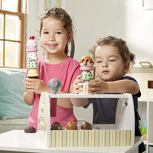 Melissa & Doug Ice Cream Counter - Image 4