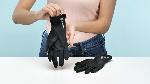 adidas Unisex AEROREADY Gloves, Black/Reflective Silver, S Fashion