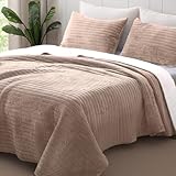 KASENTEX Plush Poly Velvet Lavish Design Quilt Set with Reversible Fleece Micromink Sherpa - Luxurious Bedding Soft & Warm Bedspread Machine Washable Coverlet (Taupe Brown, Queen + 2 Shams)