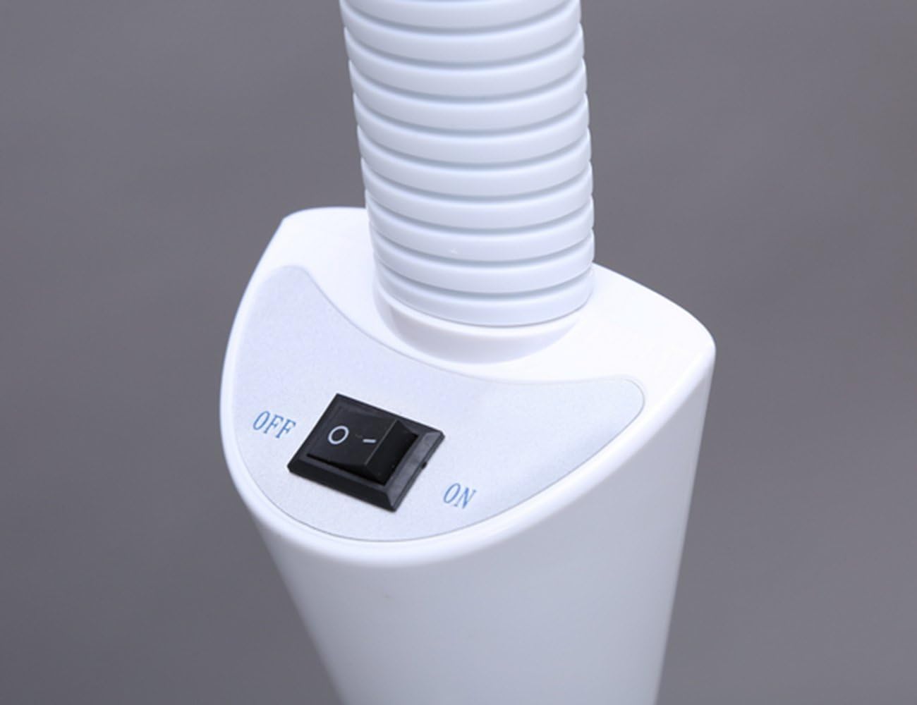 Lámpara de aumento LED de luz fría 5 veces ampliación movible Cruz trípode belleza lámpara para cuidado facial tatuaje o lectura personal Elitzia ETH3004(Blanco 120 Lámpara perlas D2)