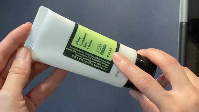 Watch HONEST review of the COSRX Aloe Soothing Sun Cream on Amazon Live