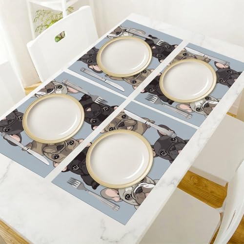 Table protégée des brûlures grâce au set de table bouledogue PVC