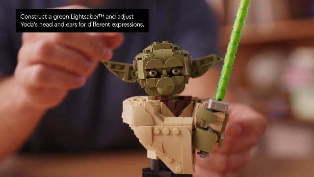 Amazon.com: LEGO Star Wars: Attack of the Clones Yoda Bust with