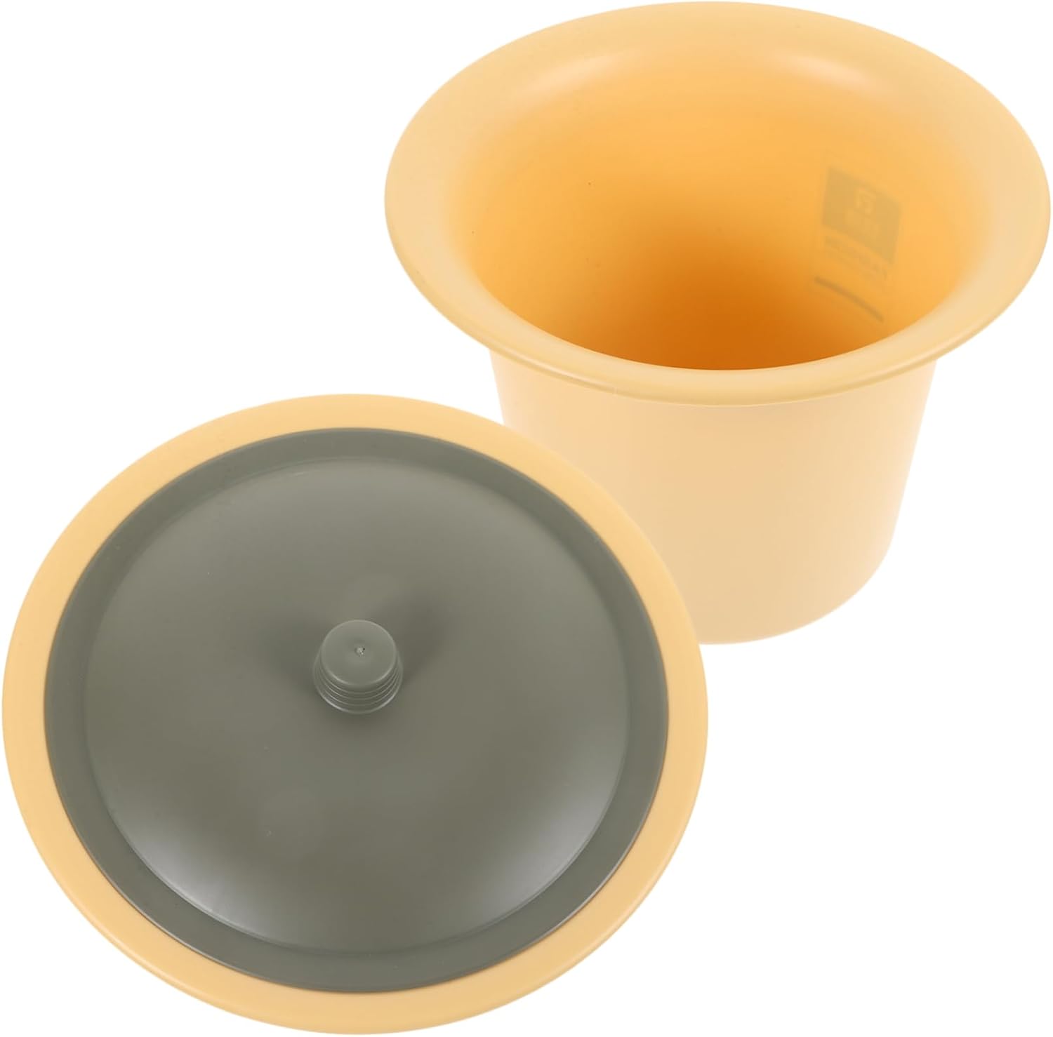 Lidded Chamber Pot Cover Portable Toilet for Adults Plastic Bedpan for Home Use - Urine Pot for Men and Women Convenient Night Urinal