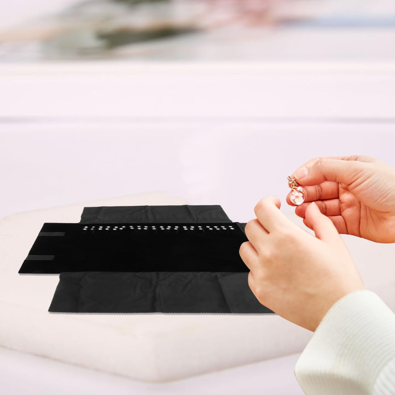 Cabilock Bolsa de Rollo de Joyería Organizador de Joyas para Collares y Pulseras para y Protección de Premium Negro