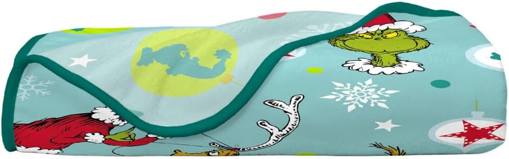 Franco Collectibles The Grinch by Dr. Seuss Holiday Christmas Super Soft Cozy Plush Throw, 40 in x 50 in, (Officially Licensed Product) - Image 4