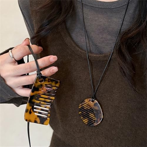 Peine colgante de acrílico estilizado para mujer miniatura 3