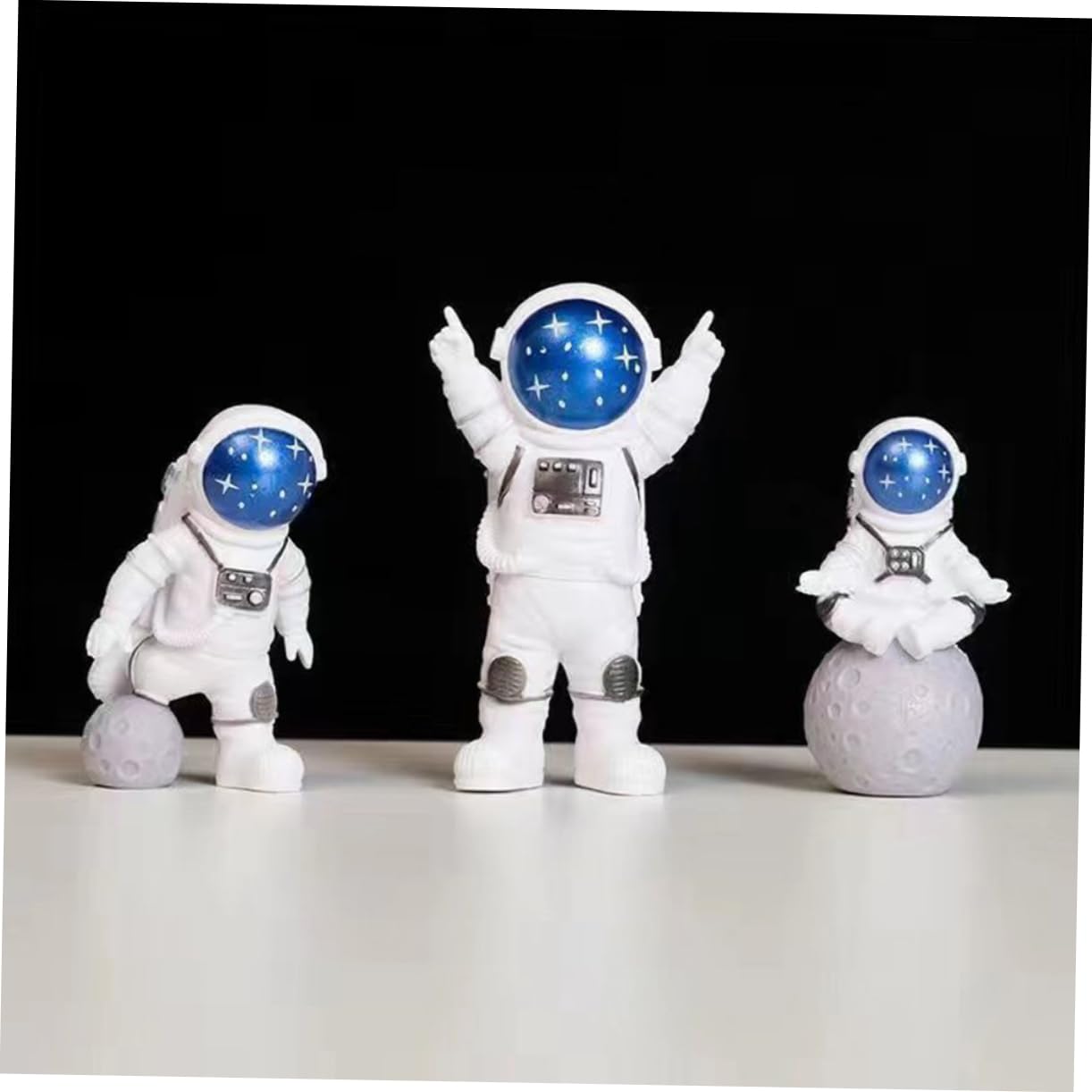 PRETYZOOM 4juegos Figuras De Astronautas De para Decoración De Escritorio Adornos De Estatuas De para del Cosmos Adorno para y