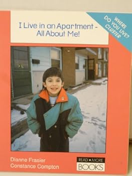Paperback I Live in an Apartment-All About Me (Where Do You Live?) Book