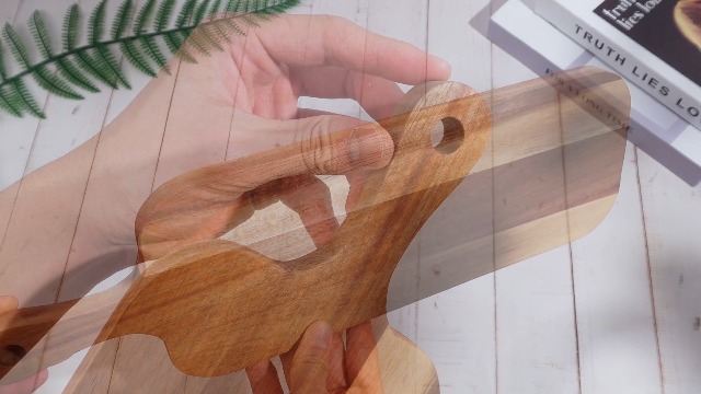 Juego de 3 tablas de cortar de madera Acacia con mango miniatura 7