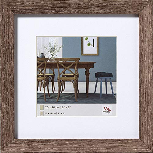 walther design Bilderrahmen nussbaum 30 x 30 cm mit Passepartout, Fiorito Holzrahmen EF330N