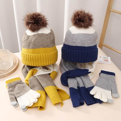Bonnet naissance garcon ensemble écharpe et gants comme cadeau idéal de naissance