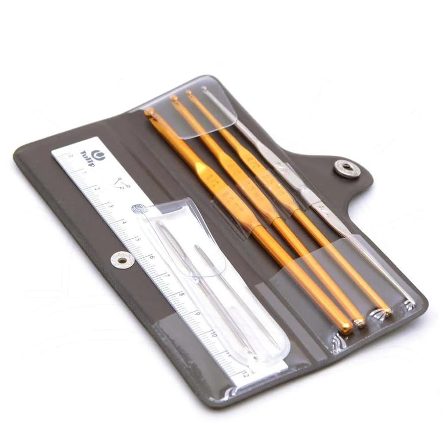 Amazon.com: Tulip Crochet Hook Set, Classic One 7-PC Crochet Hook