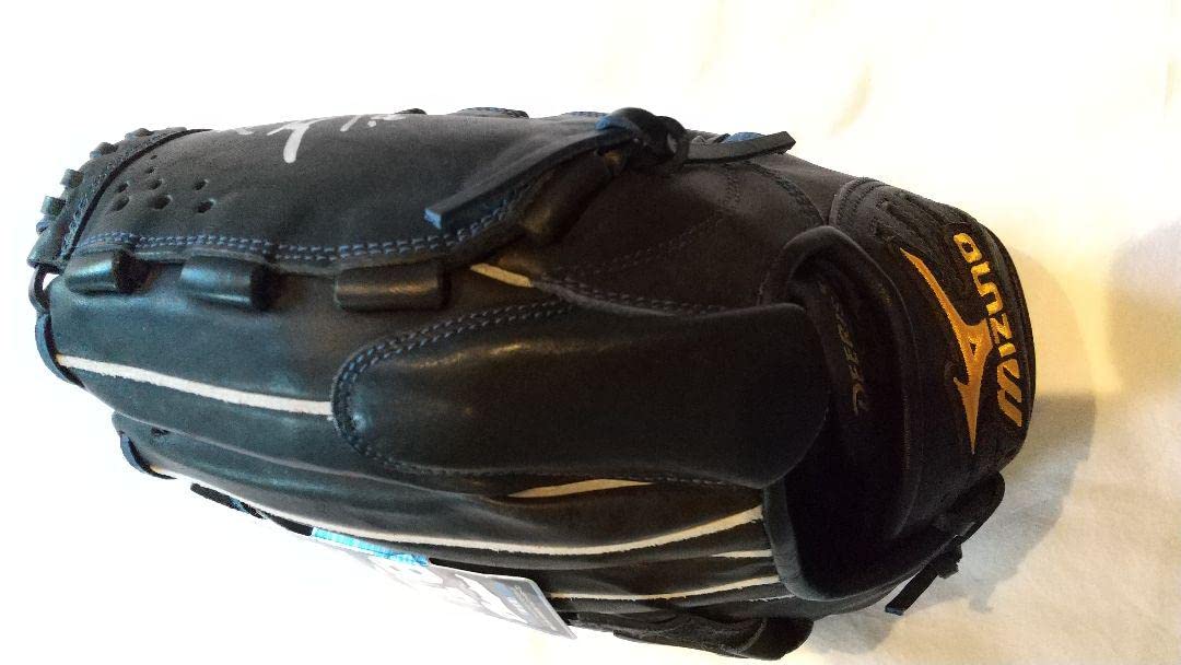 グローブ ボール 斎藤佑樹サイン付き