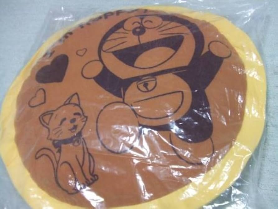 Amazon.co.jp: ドラえもん 巨大 どら焼きクッション ラブラブ : ホーム